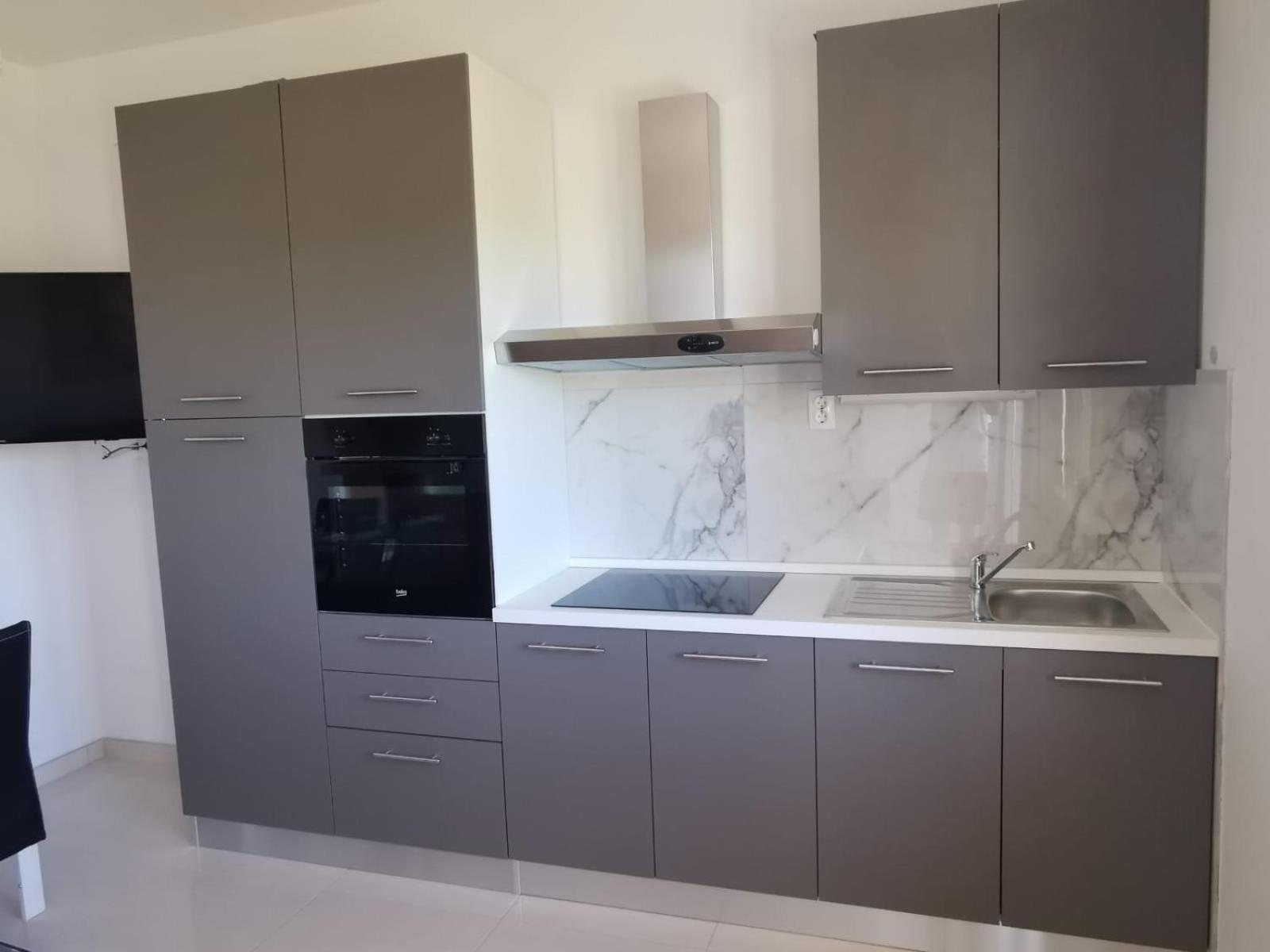 Apartments Mila Kaštela الغرفة الصورة