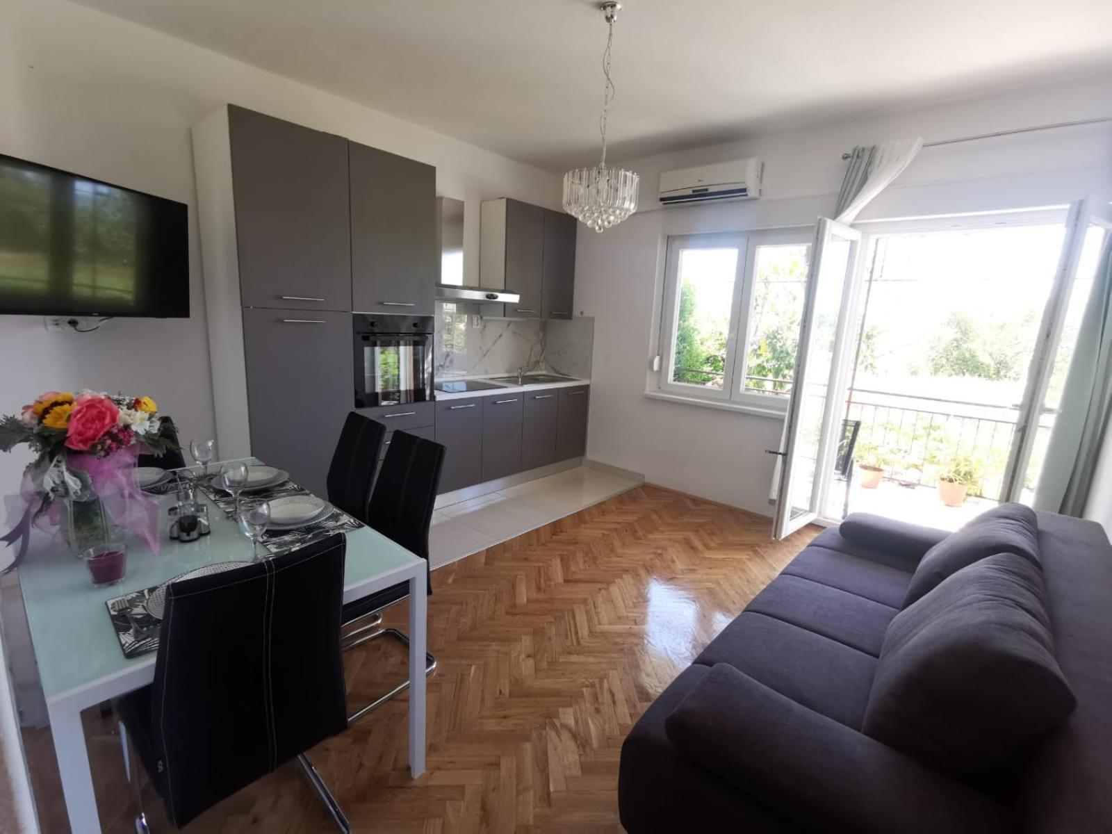 Apartments Mila Kaštela الغرفة الصورة