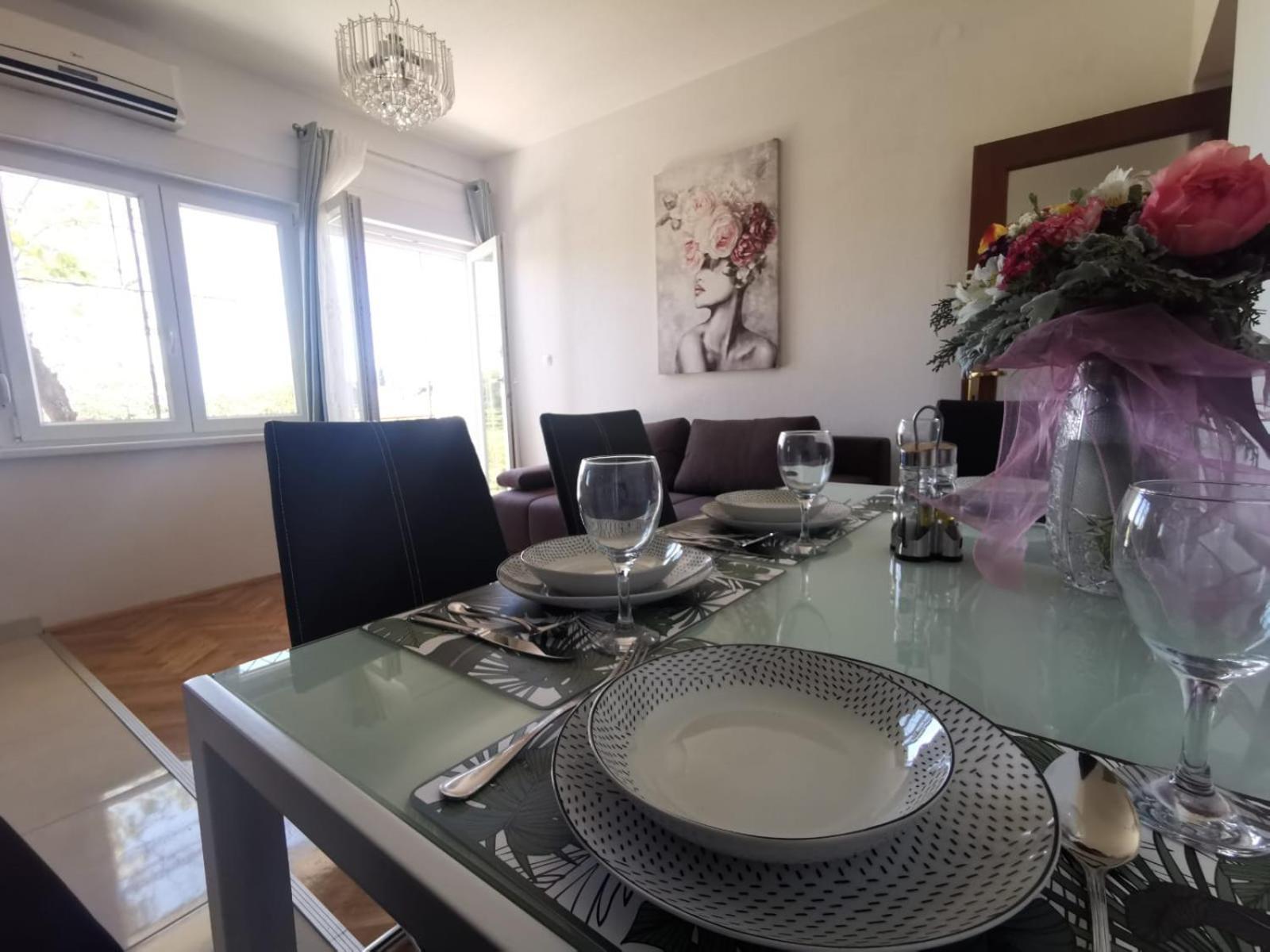 Apartments Mila Kaštela الغرفة الصورة