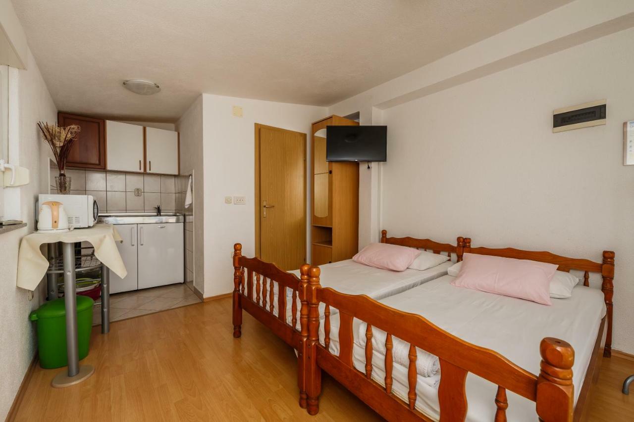 Apartments Mila Kaštela المظهر الخارجي الصورة